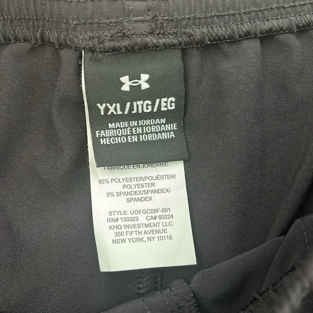 Youth Under Armour Black Lightweight Athletic Pant Size XL - Picture 4 of 5